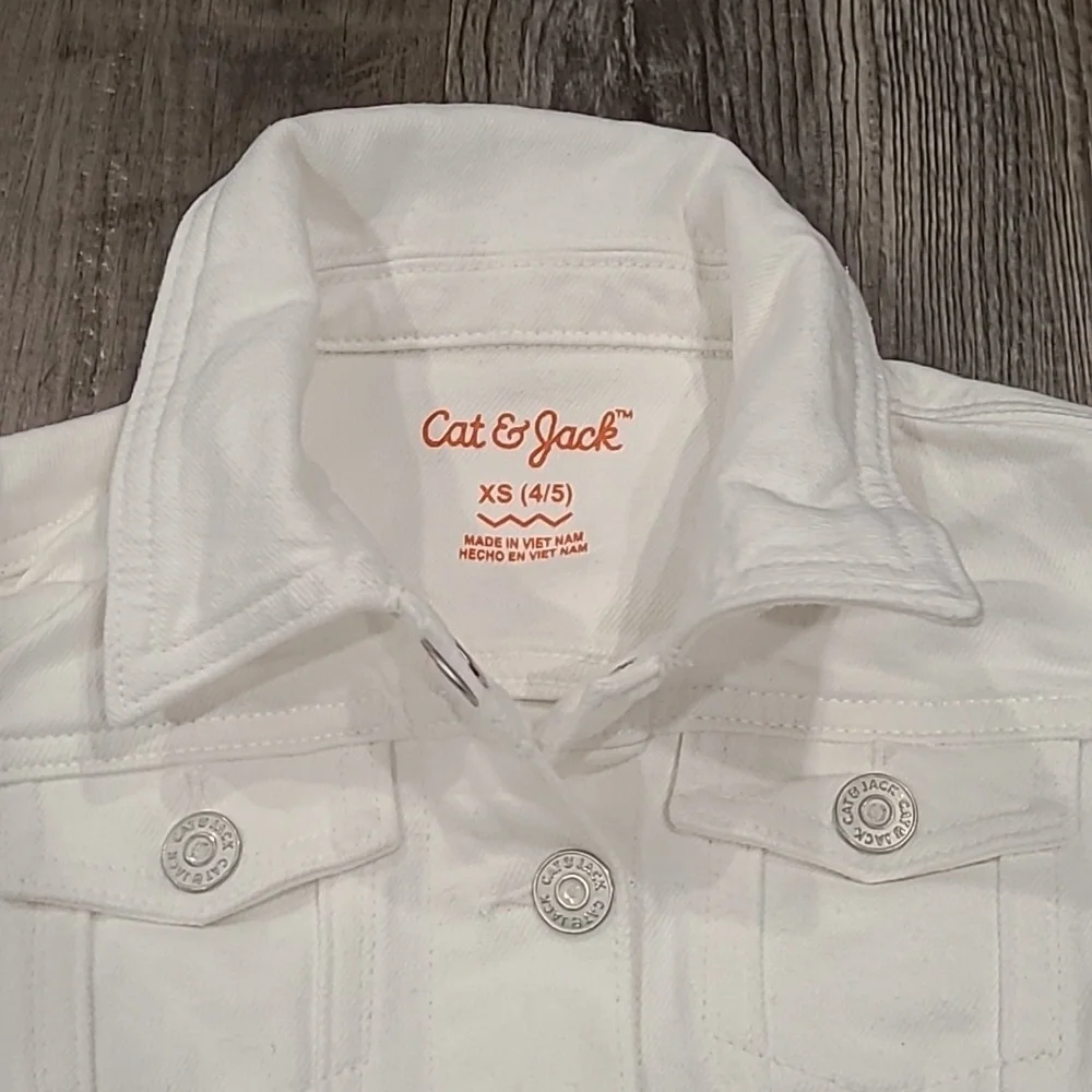 Cat & Jack White Jean Jacket Classic Design Size XS 4/5
